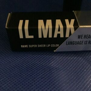 IL Makiage Lip Color